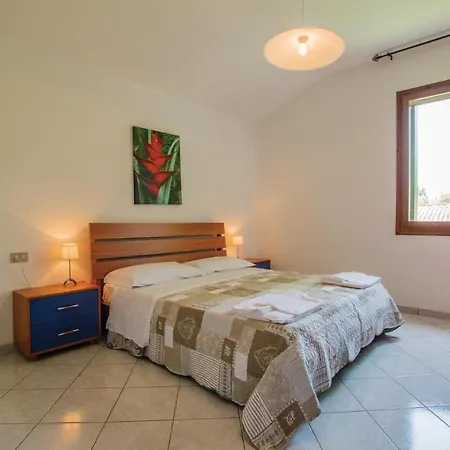 Holiday home 3 Bedroom Cozy In Albarella Ro Albarella Island