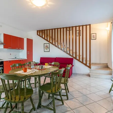 Holiday home 3 Bedroom Cozy In Albarella Ro